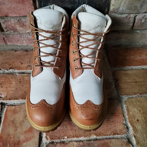 Timberland Women's Lace Up Boots - White and Tan - Picture 8 of 11